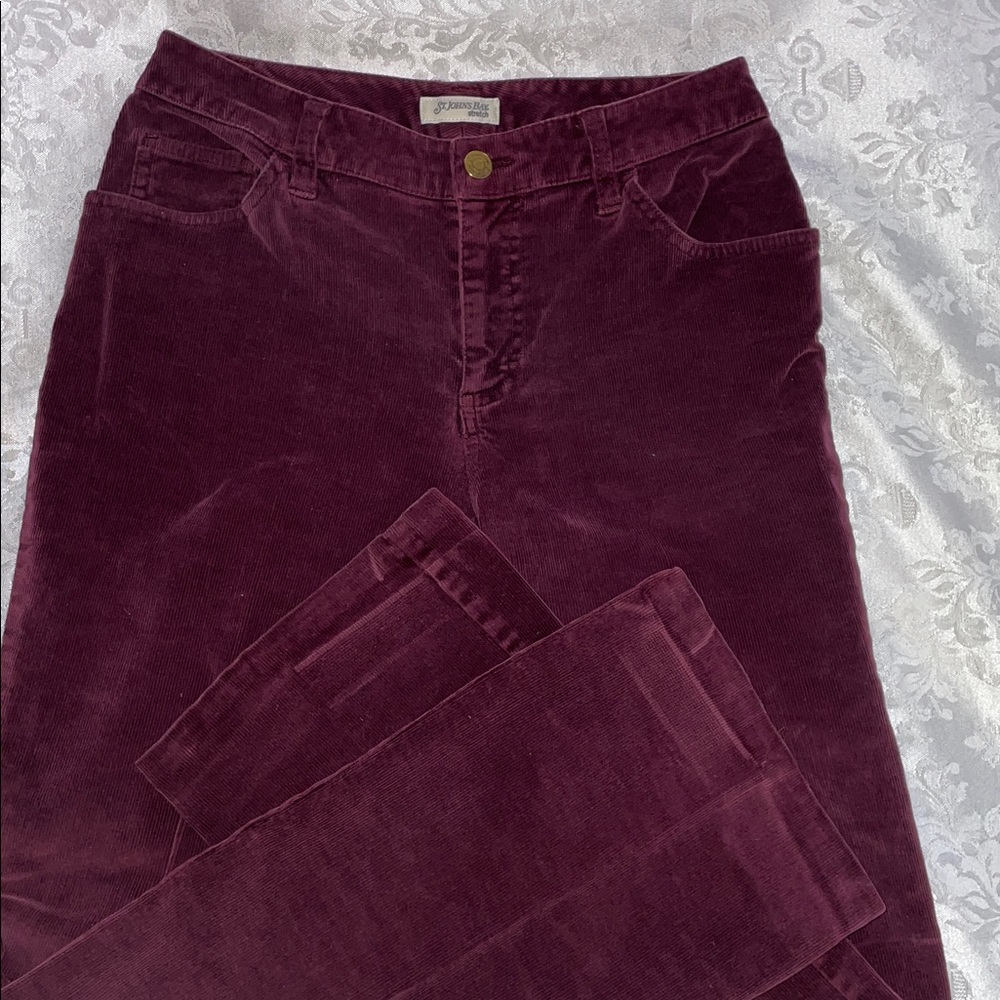 St. John's Bay Women's Dark Red Straight Leg Jeans - Picture 3 of 4